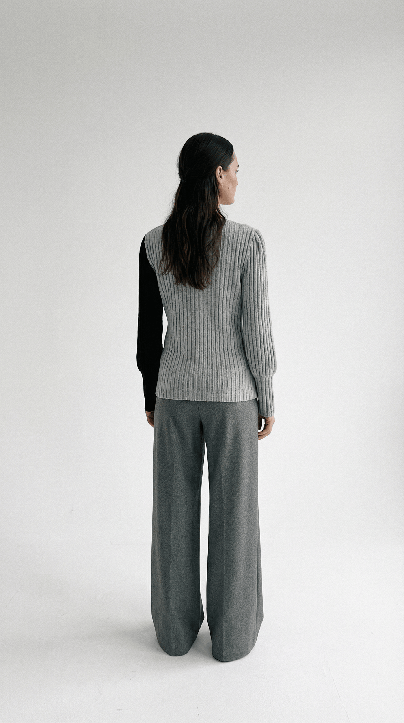 KAIA | PULL À MANCHES LONGUES ÉLÉGANT AVEC BOUTONS